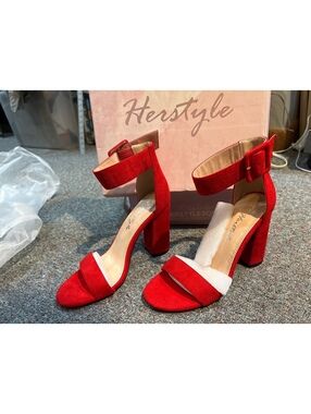 Herstyle Rumors Women's Red High Heel Ankle Strap Sandals Size 6.5